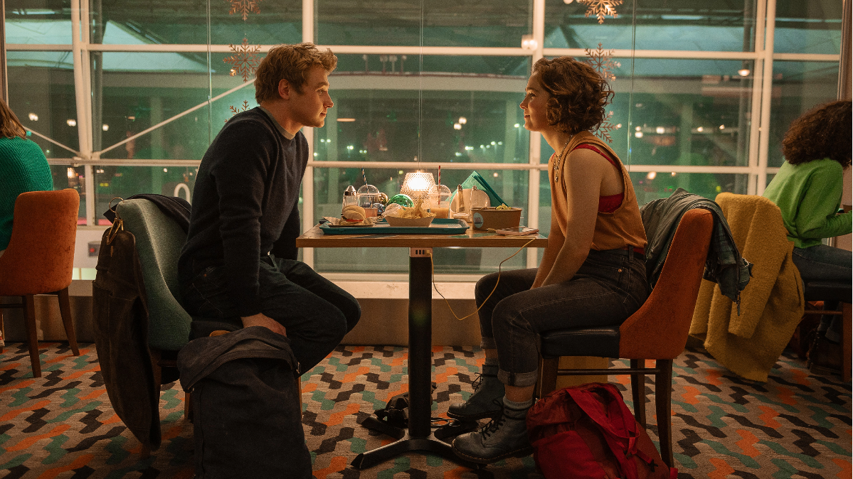 Jennifer E. Smith “had chills” watching her romance novel get adapted into ‘Love at First Sight’